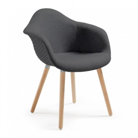 Sillón KENNA tela acolchada con diseño hexagonal y pies de madera de haya