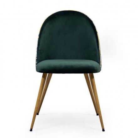 Silla de comedor MADEIRA tapizada en terciopelo verde, con respaldo curvo y trasera estampada tropical. Patas simil madera